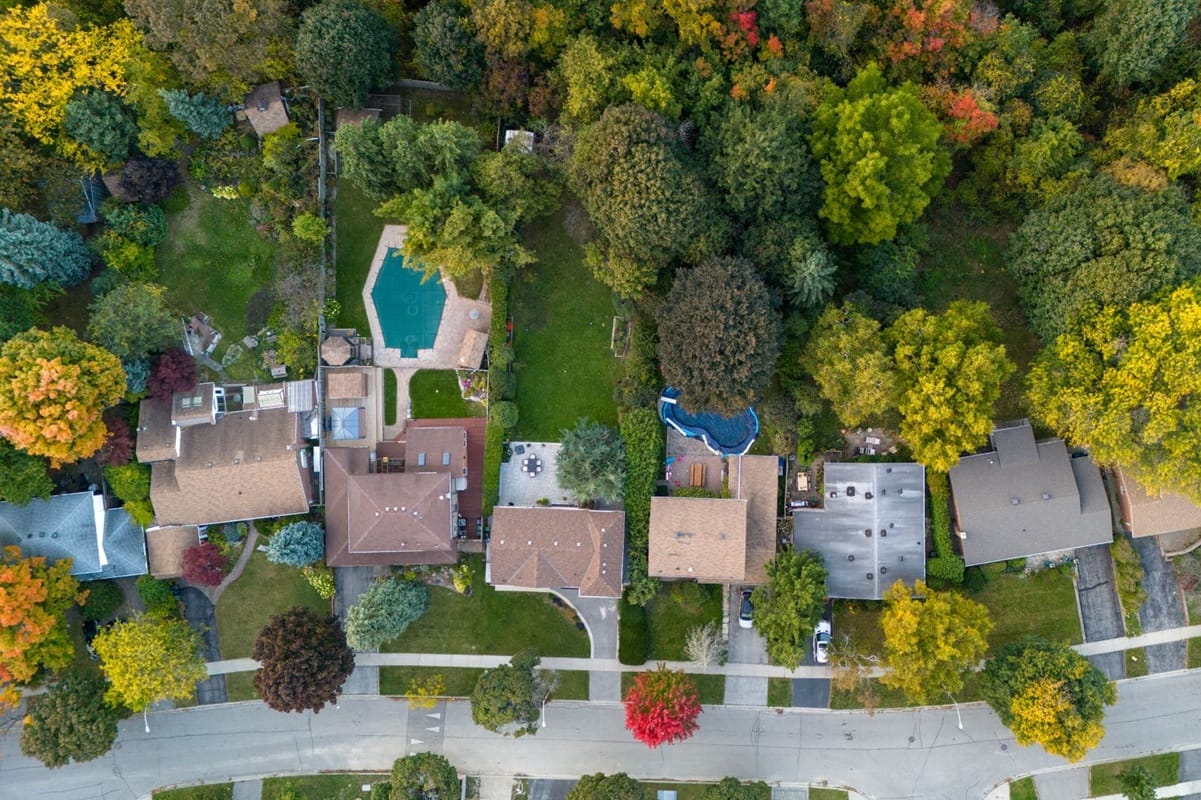 Investing in Foreign Real Estate Considerations for US Expats