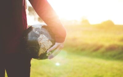 Should You Keep Investing in the US or Globally as an Expat?
